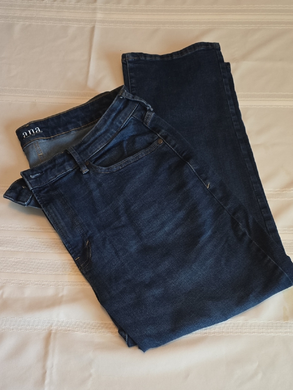 a.n.a Women's Straight Hi-Rise Jeans Stretch 18W